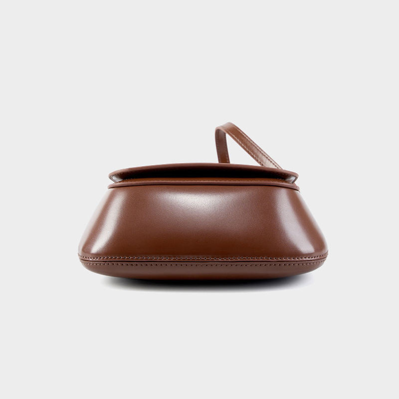 Minimalist Flap Saddle Sling Crossbody Bag